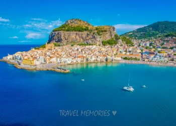 Cefalu z drona, Sycylia, Włochy