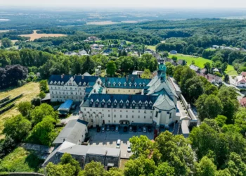 Sanktuarium św. Anny Samotrzeciej