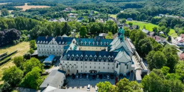 Sanktuarium św. Anny Samotrzeciej