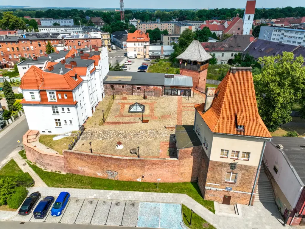 Zamek Piastów kozielskich z drona