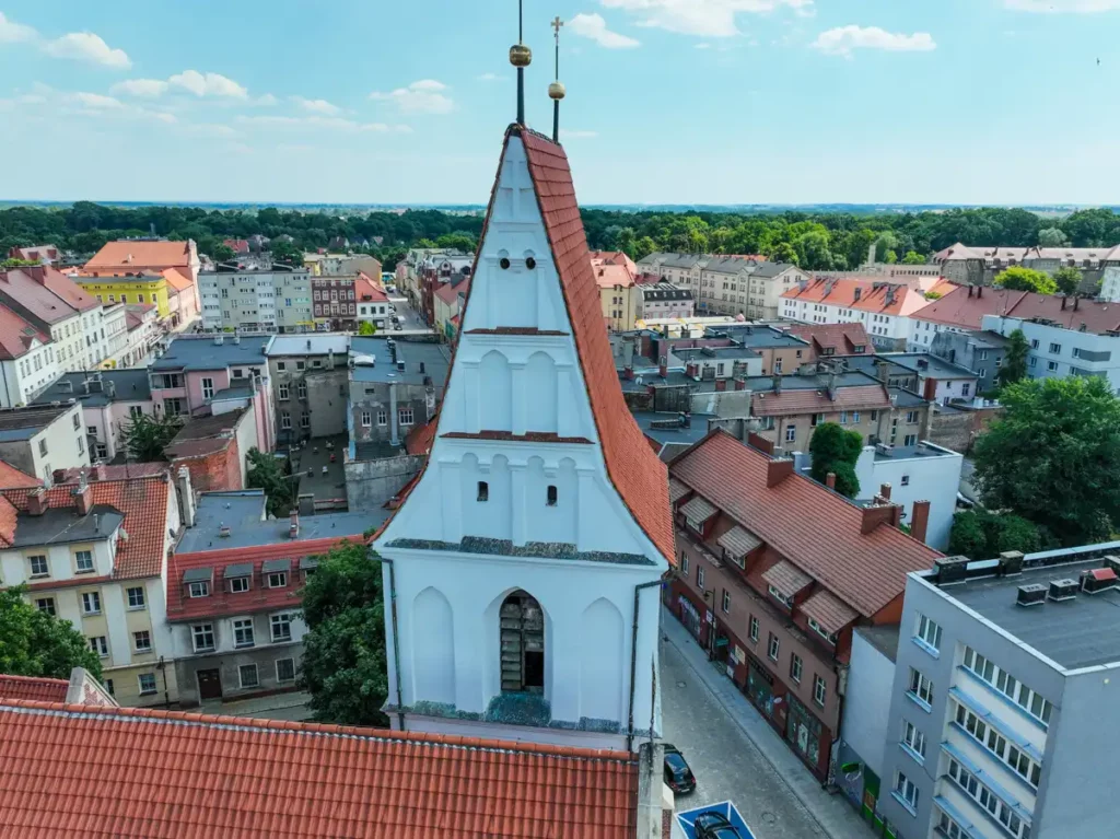 Kościół Rzymskokatolicki Pw. św. Zygmunta i św. Jadwigi Śląskiej z drona