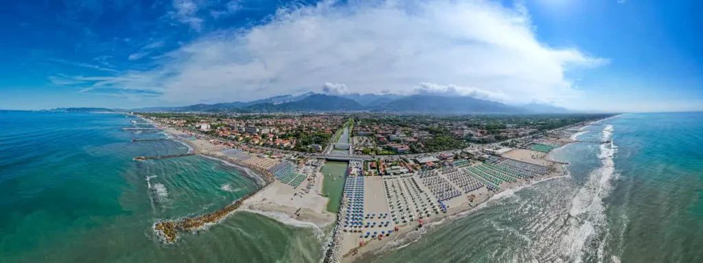 Marina di Massa zdjęcie 360 panorama