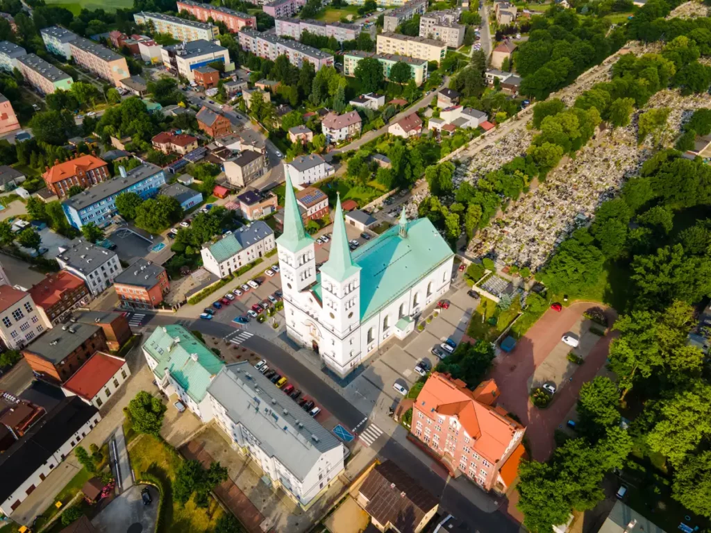 Bazylika św. Wojciecha w Mikołowie z drona