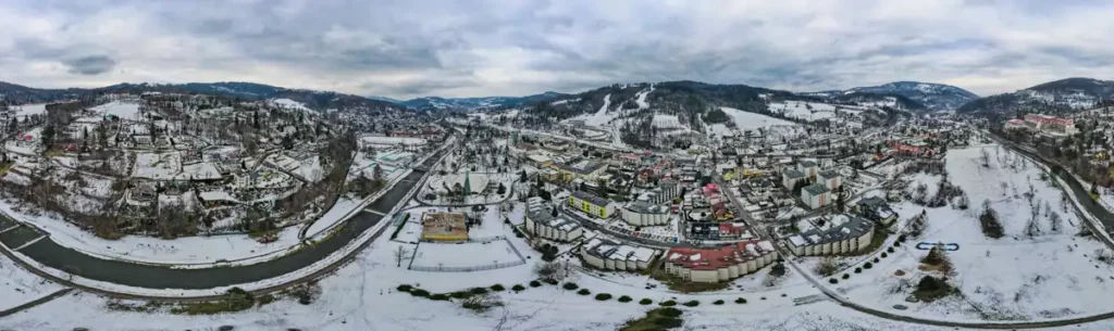 Wisła zimą z drona zdjęcie 360 panorama