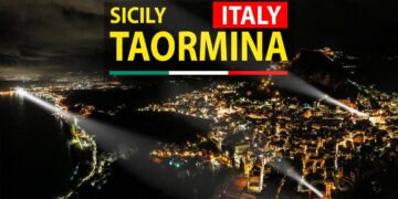 Taormina nocą, Sycylia