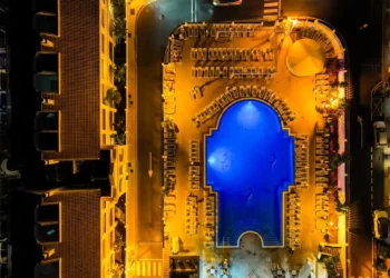 Hotel Hollywood Mirage