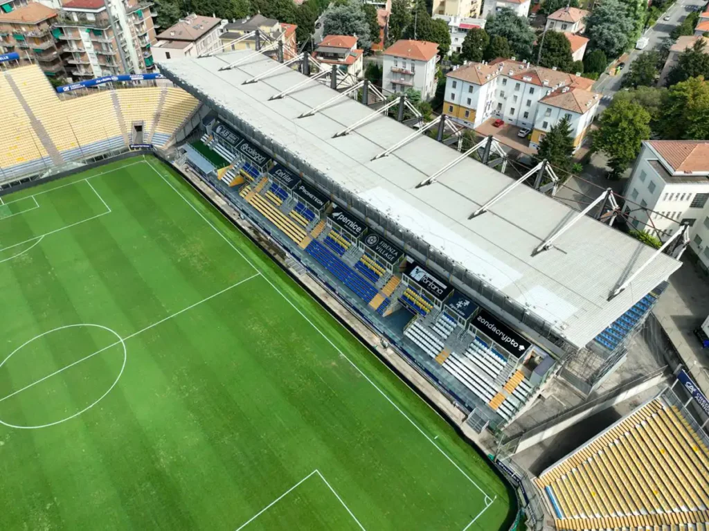 trybuny na stadionie Ennio Tardini